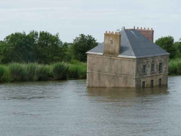 La Maison dans la Loire de Jean-Luc Courcoult