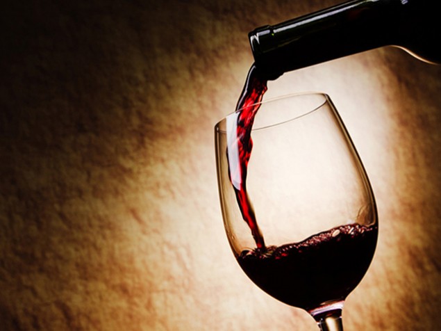 De la terre à la bouteille : la science du vin