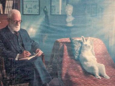 Freud psychanalyse le lapin blanc