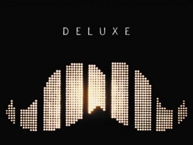 Deluxe - Stachlight
