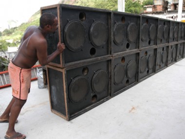 Sound System à Rio