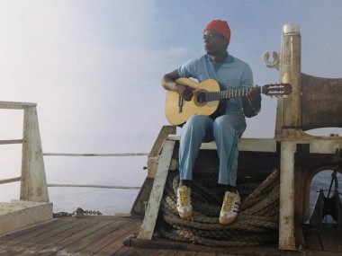Seu Jorge reprenant Bowie, à la cool sur le navire de Steve Zissou (aka Bill Murray)