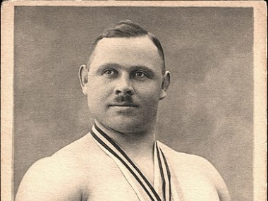Porträt von Paul Trappen, dem stärksten Mann der Welt (ca. 1915).